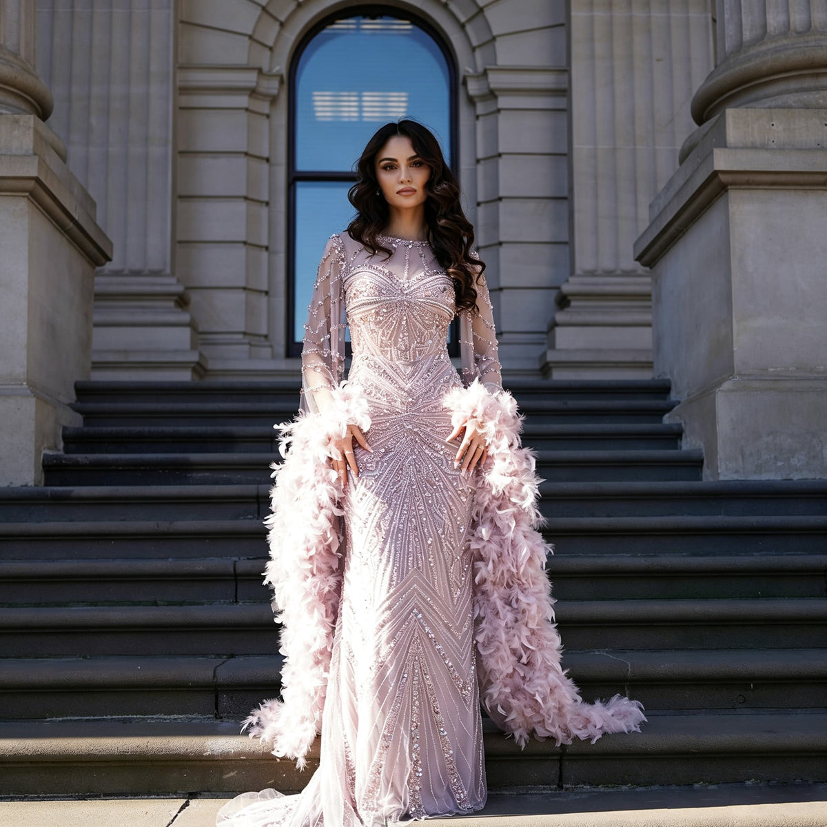 Luxury Modest Dubai Evening Gown Dusty Pink Rhinestone Beaded Mermaid Dress With Feather Long Cape EV1290