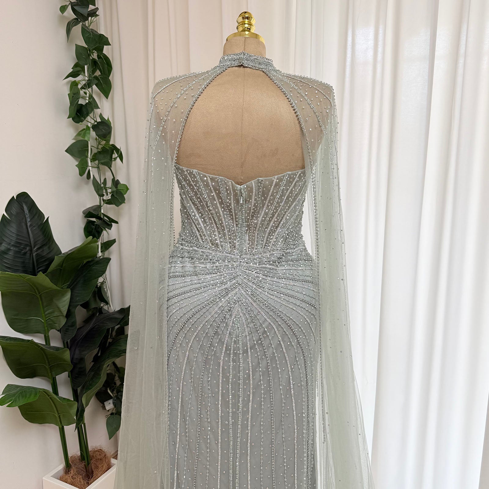 Luxury Dubai Rhinestone Evening Dress With Long Tulle Cape Sleeves Fitted Bodycon Formal Gown For Beach Wedding Banquet Gala EV1337