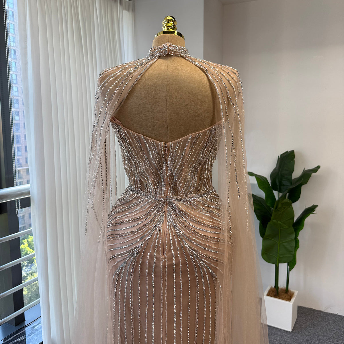Luxury Rhinestone Mermaid Evening Dress Champagne High Neck Beaded Handmade Formal Gown With Sheer Tulle Cape For Arabic Wedding EV1802